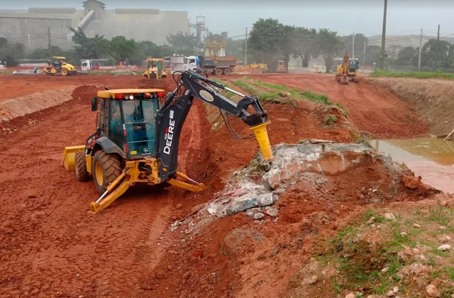 Locação de máquinas para terraplanagem em Cubatão